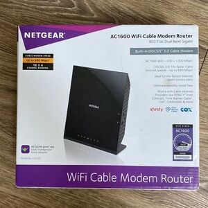 NIB NETGEAR AC-1600  Dual Band WiFi Cable Router Modem in Black
